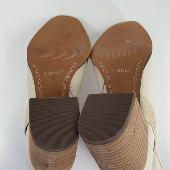 Vionic Carnelia ankle boots cream leather shoe heel tooled zipper new 9 - Picture 6 of 6